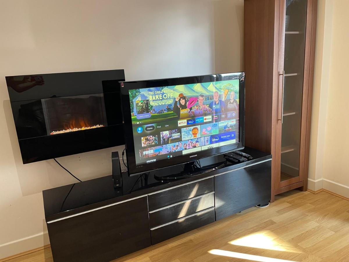 Entire Town Centre 2 Bedroom Apartment Very Close To Beach Bournemouth Zewnętrze zdjęcie